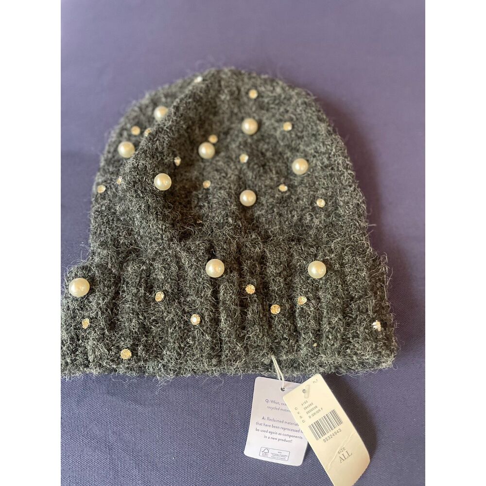 NWT Anthropologie Maeve Gray Embellished Pearl Brushed Knit Beanie Hat Bling OS - Picture 4 of 6
